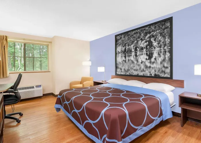 Super 8 By Wyndham Oneonta/Cooperstown