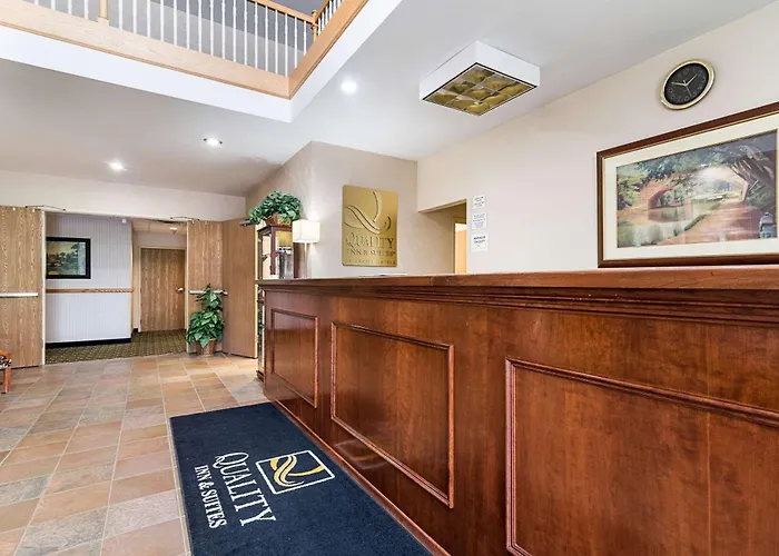 Quality Inn & Suites Schoharie Near Howe Caverns